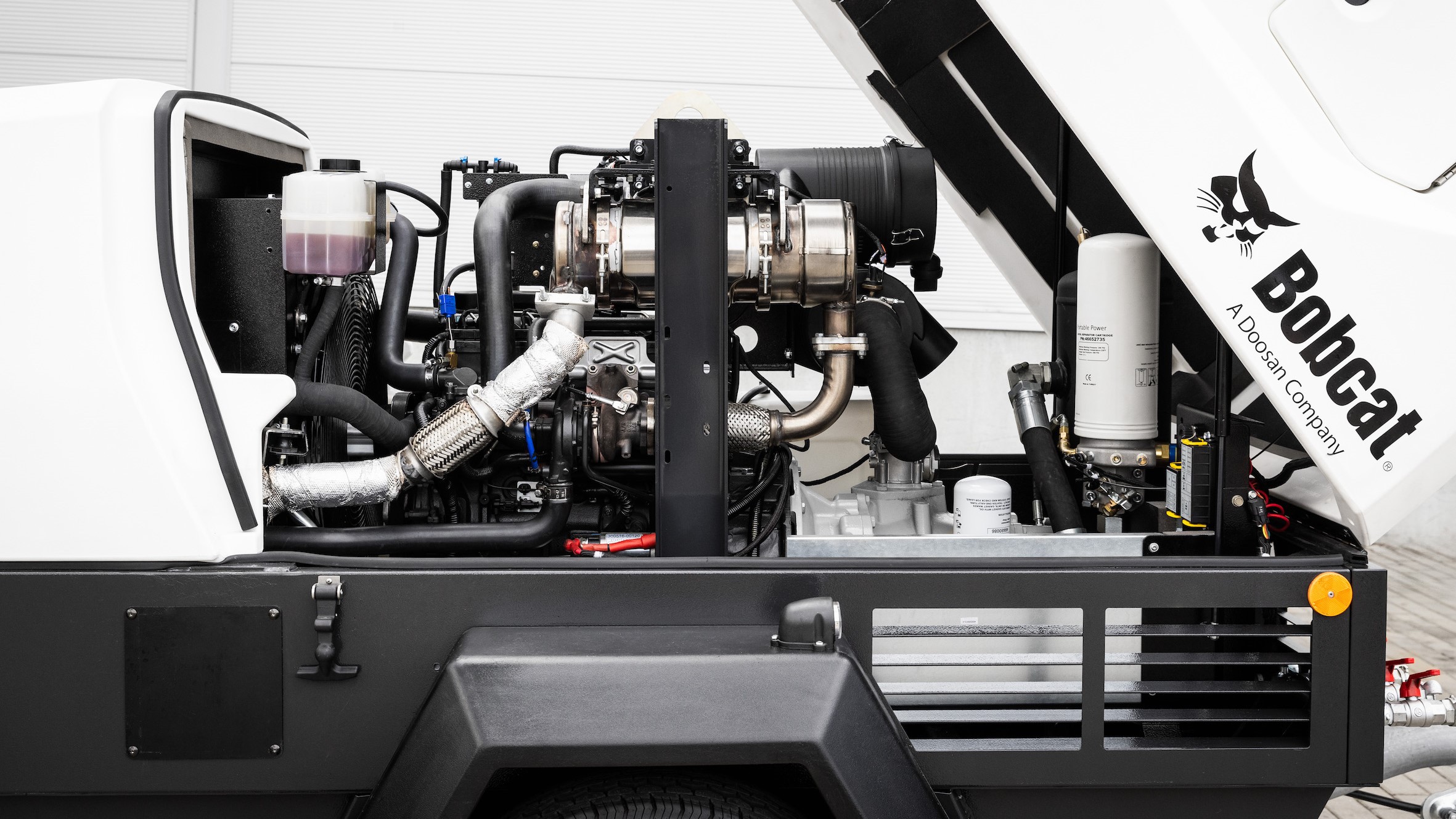 Bobcat launches new Air Compressor with FlexAir Technology - Water Magazine