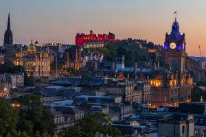 Night view of Edinburgh Castle