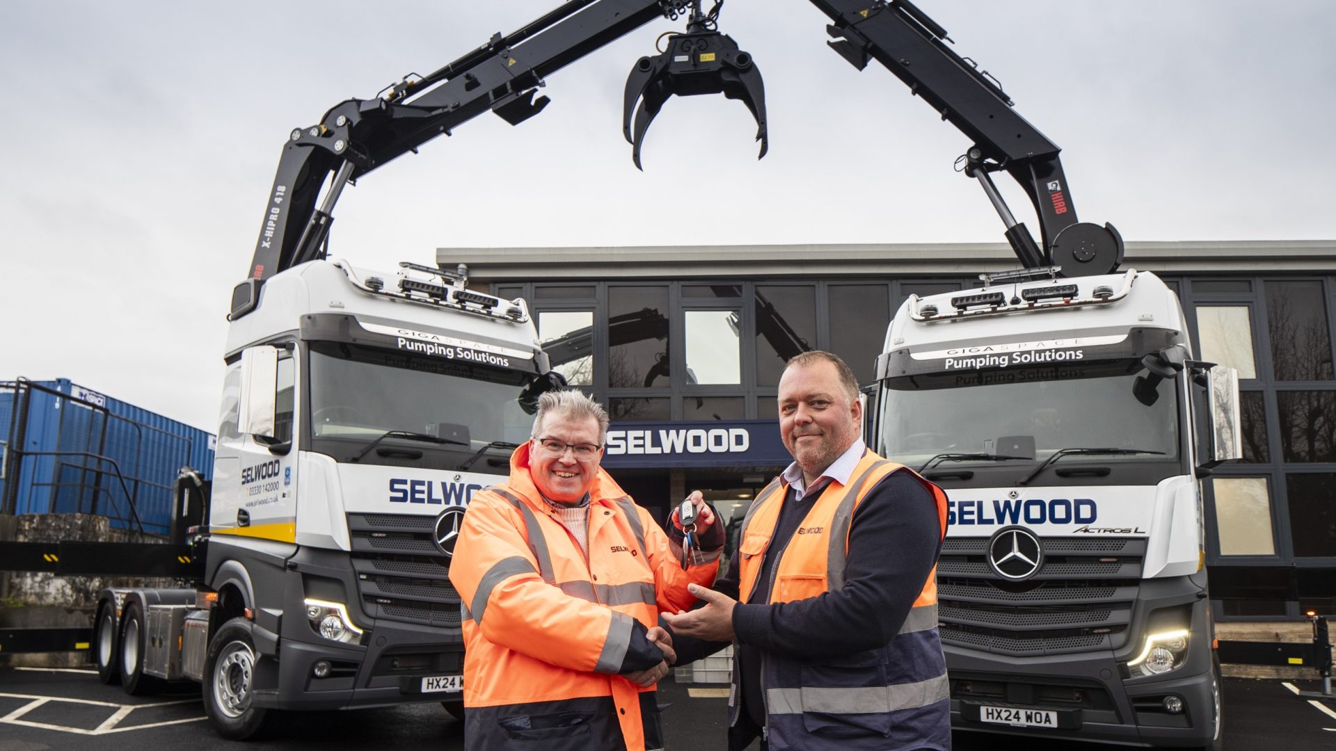 Paul Green, Head of Transport at Selwood, with Dallas Churcher, Selwood’s Special Projects and Solutions Director.