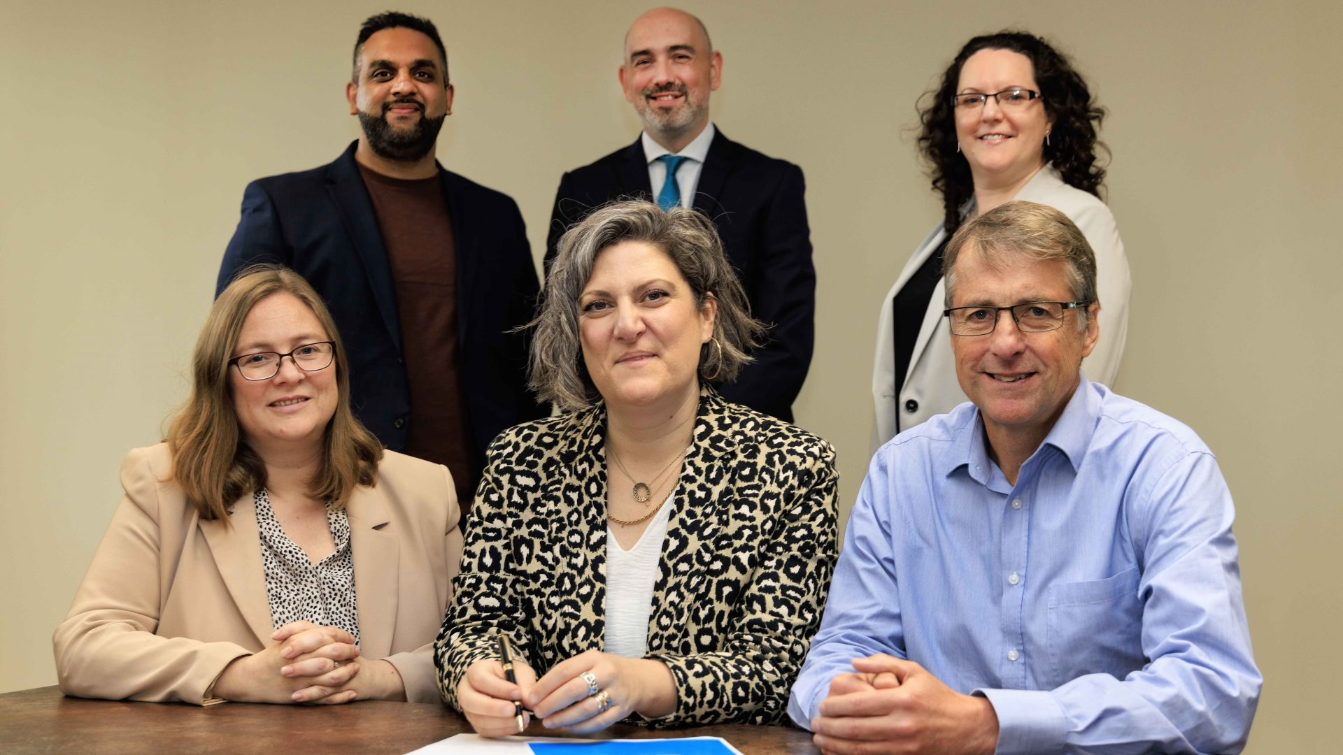 Back row left to right: Mohit Farmah, Head of Procurement and Supply Chain, Thames Water Strategic Resource Options Team - Mark Job, Integrated Delivery Lead, ARUP - Claire Watson, Delivery Director, Binnies -- Front row left to right: Rachel Pether, Water Utilities Director, Binnies - Joanna Rowelle, London Office Director, ARUP - Simon Adams, Programme Director of Strategic Resource, Thames Water Strategic Resource Options team