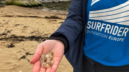 Biomedia pollution on Commando beach in Saint-Nazaire, France, December 2023