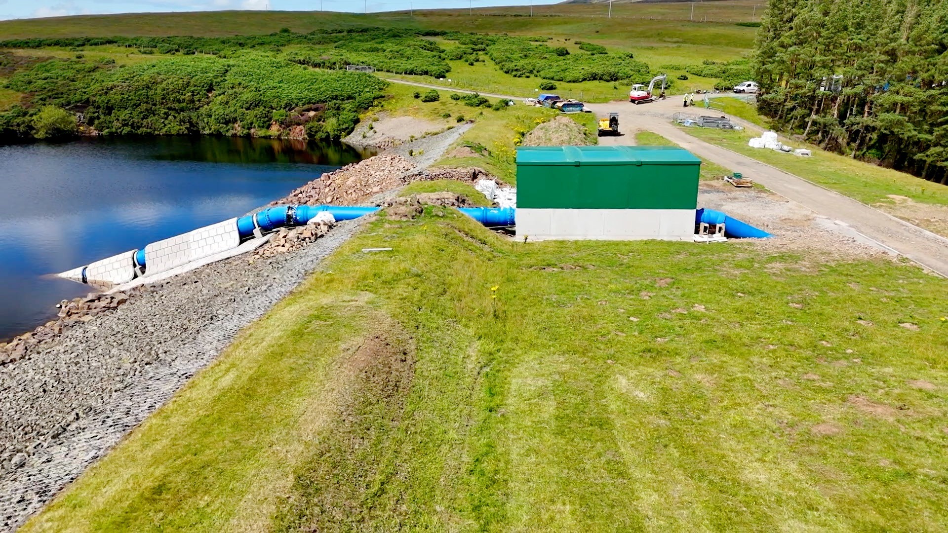 The new scheme will see water siphoned up over the top of the dam before running down through the siphon through the hydro turbine and back to the natural environment.